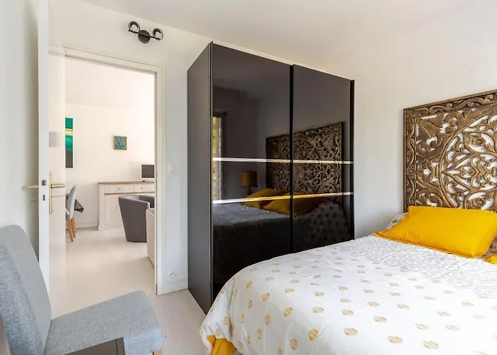 Apartamento Escapade Lumineuse - Proche - Parking Privé