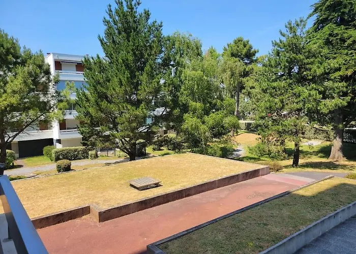 Escapade Lumineuse - Proche - Parking Privé